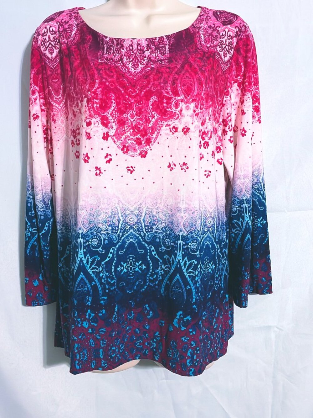 Investments Cute Colorful Top Size L